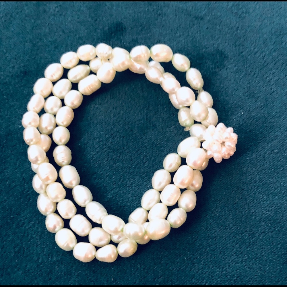 Triple Braided Freshwater Pearl Stretch  Bracelet with Center Pearl
